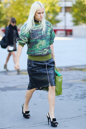 Camo print met edgy leather and sophisticated heels in this bold mix.
Camo print met edgy leather and sophisticated heels in this bold mix.