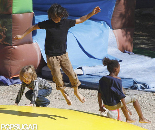 Angelina, Shiloh, Zahara, Pax, and the Twins Bounce Around at a Park! Angelina, Shiloh, Zahara, Pax, and the Twins Bounce Around at a Park!