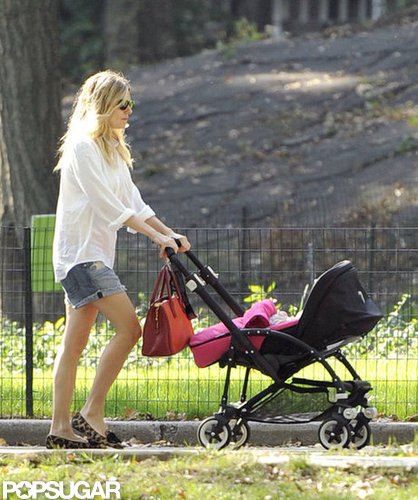 Sienna Miller and Adorable Baby Marlowe Explore NYC! Sienna Miller and Adorable Baby Marlowe Explore NYC!