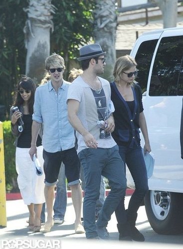 Joshua Bowman and Emily VanCamp filmed for Revenge together in LA.
Joshua Bowman and Emily VanCamp filmed for Revenge together in LA.