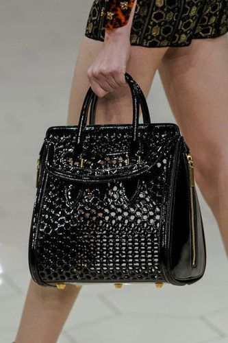 Alexander McQueen
Alexander McQueen