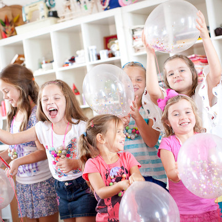 Creative and Simple Girl's Birthday Party