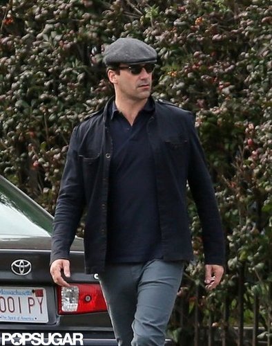 Kate Hudson, Eva Mendes, and Jon Hamm Get to Work in Boston Kate Hudson, Eva Mendes, and Jon Hamm Get to Work in Boston