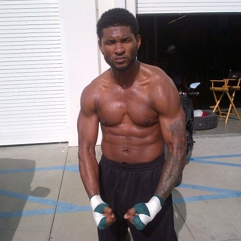 Pictures of Usher Shirtless