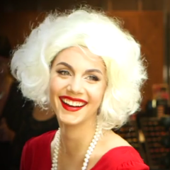 Learn a Marilyn Monroe Makeup Look For Halloween Learn a Marilyn Monroe Makeup Look For Halloween