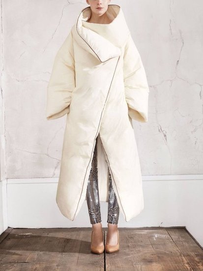 The Maison Martin Margiela for H&M lookbook.
The Maison Martin Margiela for H&M lookbook.