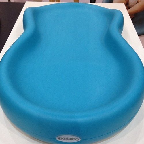 The Keekaroo Peanut is one of the softest changing tables ever. Made from material used to create toys and goods for special-needs children, it's easy to clean too.
The Keekaroo Peanut is one of the softest changing tables ever. Made from material used to create toys and goods for special-needs children, it's easy to clean too.