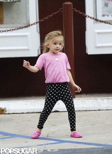 Seraphina Affleck wore polka-dot pants and a pink shirt for a coffee stop with mom Jennifer Garner.
Seraphina Affleck wore polka-dot pants and a pink shirt for a coffee stop with mom Jennifer Garner.