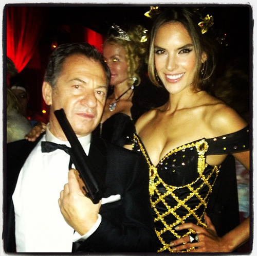 Alessandra Ambrosio went to a James Bond theme party.
Source: Instagram user alecambrosio
Alessandra Ambrosio went to a James Bond theme party.
Source: Instagram user alecambrosio