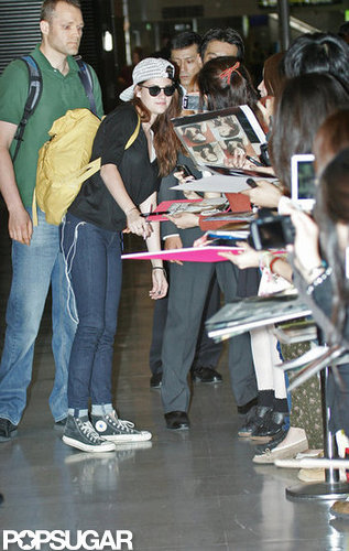 Kristin Stewart arrived in Japan.
Kristin Stewart arrived in Japan.