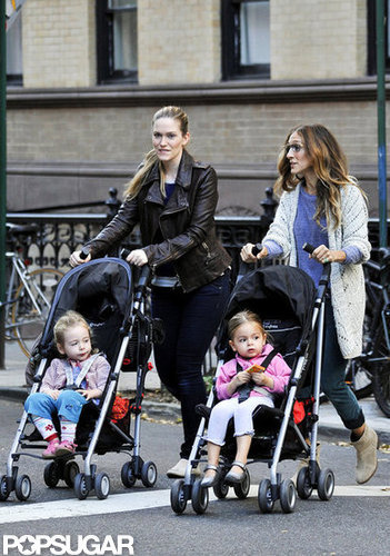 Sarah Jessica Parker and her nanny walked twins Loretta and Tabitha around the city.
Sarah Jessica Parker and her nanny walked twins Loretta and Tabitha around the city.