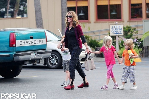 Julia Roberts led her kids Henry, Hazel, and Phinneaus on their way to breakfast in Malibu in September 2011.
Julia Roberts led her kids Henry, Hazel, and Phinneaus on their way to breakfast in Malibu in September 2011.