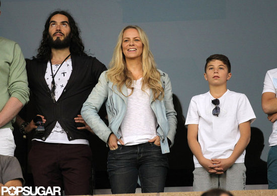 Russell Brand watched the LA Galaxy play in LA.
Russell Brand watched the LA Galaxy play in LA.