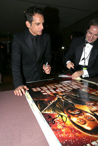 Ben Stiller signed autographs at the American Cinematheque Awards in LA.
Ben Stiller signed autographs at the American Cinematheque Awards in LA.