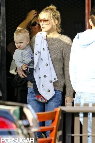 Kate Celebrates Goldie Hawn's Birthday With Her Boys and Her Brother Kate Celebrates Goldie Hawn's Birthday With Her Boys and Her Brother