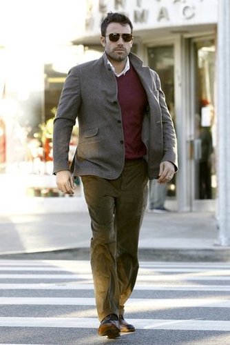 Ben Affleck sported a pair of sunglasses.
Ben Affleck sported a pair of sunglasses.
