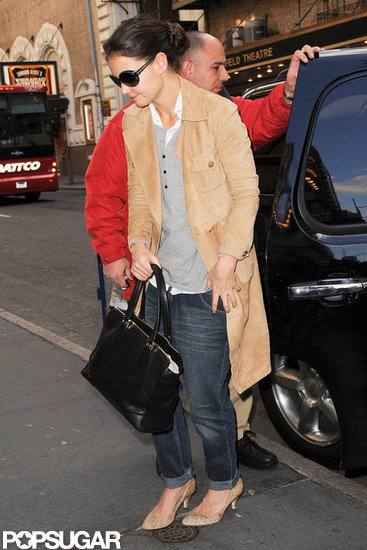 Katie Holmes Is All Smiles on the Eve of Her Broadway Debut Katie Holmes Is All Smiles on the Eve of Her Broadway Debut