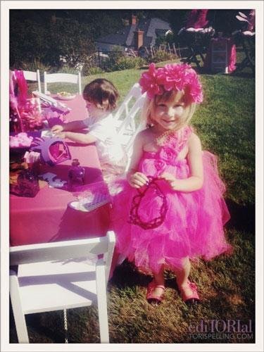 Stella McDermott Has a Princess Party