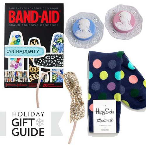From cheeky cocktail napkins and vintage brooch-inspired soap to a seriously stylish origami set and a macaron-shaped pouch for all your pretty little things, Fab's found 15 quirky, colorful white elephant gifts that you may actually have some trouble giving up.
From cheeky cocktail napkins and vintage brooch-inspired soap to a seriously stylish origami set and a macaron-shaped pouch for all your pretty little things, Fab's found 15 quirky, colorful white elephant gifts that you may actually have some trouble giving up.