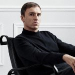 Raf Simons Working Fast to Make Dior More Like Chanel Raf Simons Working Fast to Make Dior More Like Chanel