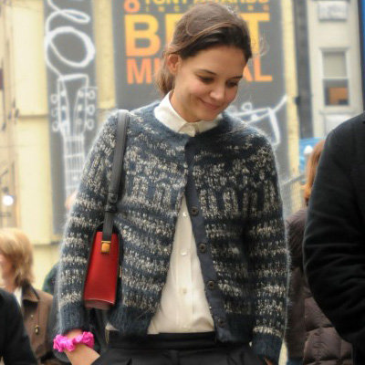 Katie Holmes Wearing Knit Cardigan