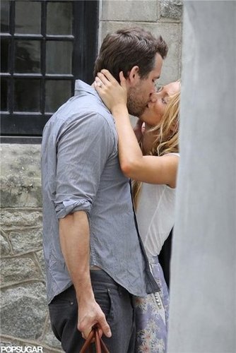 In September, Blake Lively showed off her huge oval wedding ring during a passionate kiss with new husband Ryan Reynolds one day after their secret ceremony in Charleston, SC.
— Meghan Rooney, editorial assistant
Source: Alex Gutierrez
In September, Blake Lively showed off her huge oval wedding ring during a passionate kiss with new husband Ryan Reynolds one day after their secret ceremony in Charleston, SC.
— Meghan Rooney, editorial assistant
Source: Alex Gutierrez