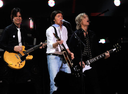 Paul and Nirvana Play the 12/12/12 Show With Kanye, Chris, and More Stars Paul and Nirvana Play the 12/12/12 Show With Kanye, Chris, and More Stars
