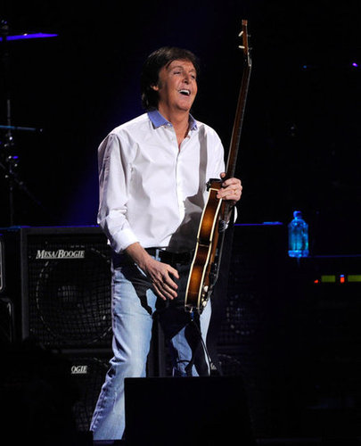 Paul and Nirvana Play the 12/12/12 Show With Kanye, Chris, and More Stars Paul and Nirvana Play the 12/12/12 Show With Kanye, Chris, and More Stars