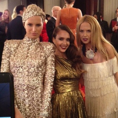 We captured Karolina Kurkova, Jessica Alba, and Rachel Zoe posing for a bank of photographers, and us, before ascending the stairs at this year's Met Gala.
We captured Karolina Kurkova, Jessica Alba, and Rachel Zoe posing for a bank of photographers, and us, before ascending the stairs at this year's Met Gala.