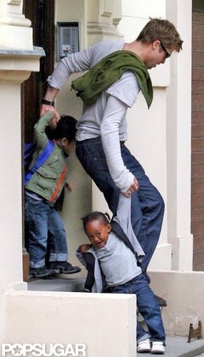 Brad Pitt picked Maddox and Zahara up from school in Prague in May 2007.
Brad Pitt picked Maddox and Zahara up from school in Prague in May 2007.