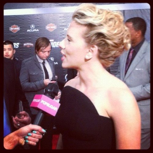 Scarlett Johansson looked stunning in a strapless black dress at the premiere of The Avengers.
Scarlett Johansson looked stunning in a strapless black dress at the premiere of The Avengers.