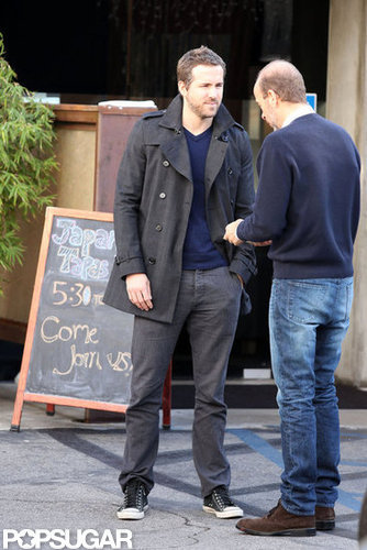 Ryan Reynolds Makes a Sexy Sushi Run in LA Ryan Reynolds Makes a Sexy Sushi Run in LA