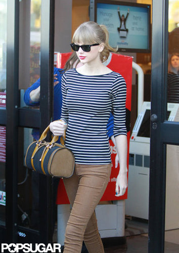 Taylor Swift Heads Out of Her LA Home With Harry Styles Taylor Swift Heads Out of Her LA Home With Harry Styles