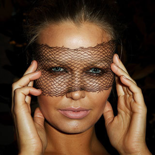 5 Tips to Perfect Party Makeup