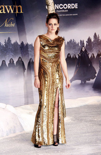 We couldn't get enough of the embellished gold Elie Saab gown that Kristen wore at the Germany premiere of Breaking Dawn Part 2 in November. She showed off a pair of Christian Louboutin cage heels — and lots of leg — thanks to the gown's thigh-high slit.
We couldn't get enough of the embellished gold Elie Saab gown that Kristen wore at the Germany premiere of Breaking Dawn Part 2 in November. She showed off a pair of Christian Louboutin cage heels — and lots of leg — thanks to the gown's thigh-high slit.