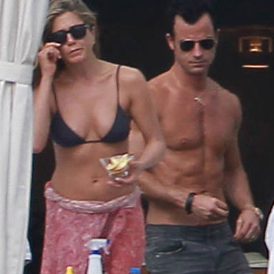 Jennifer Aniston in a Sexy Bikini in Cabo | Pictures
