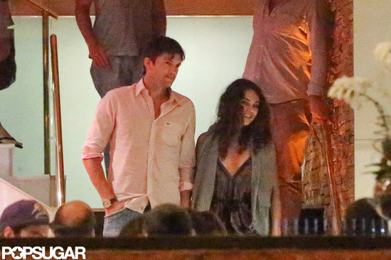 Ashton Kutcher and Mila Kunis had a romantic evening in Brazil.
Ashton Kutcher and Mila Kunis had a romantic evening in Brazil.