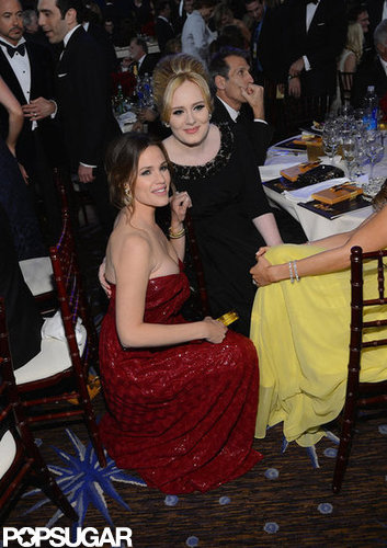Jennifer Garner and Adele posed for a photo.
Jennifer Garner and Adele posed for a photo.