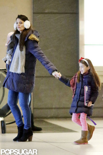 Katie Holmes and Suri Cruise walked around NYC.
Katie Holmes and Suri Cruise walked around NYC.