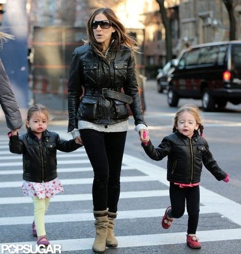 SJP Takes James Wilkie and Her Twins For a Stylish NYC Walk SJP Takes James Wilkie and Her Twins For a Stylish NYC Walk