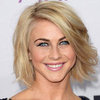 Julianne Hough's Beauty Look at the People's Choice Awards
