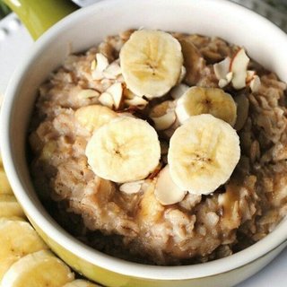 Warm Detox Breakfast Menu With Oatmeal