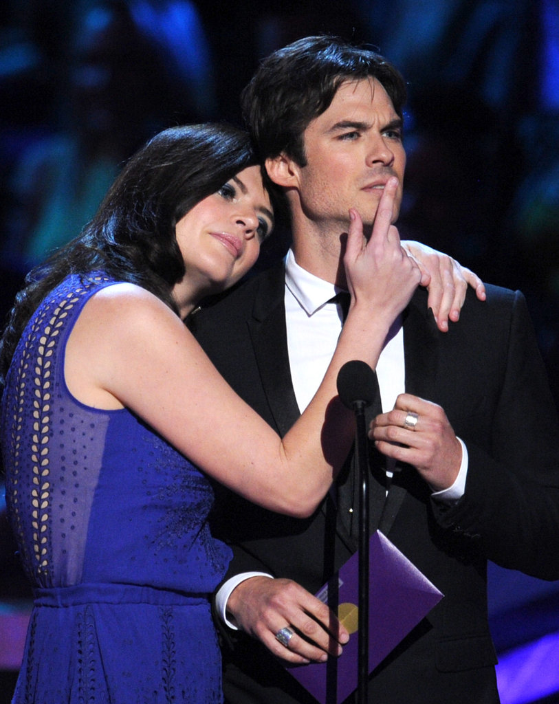 Casey Wilson joked around with Ian Somerhalder when they presented together at the People's Choice Awards.
Casey Wilson joked around with Ian Somerhalder when they presented together at the People's Choice Awards.