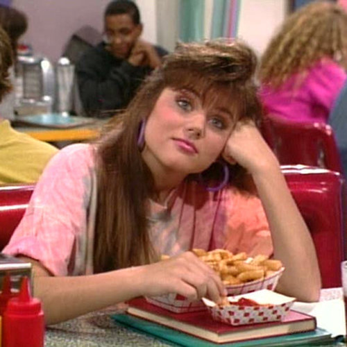 Kelly Kapowski GIFs
