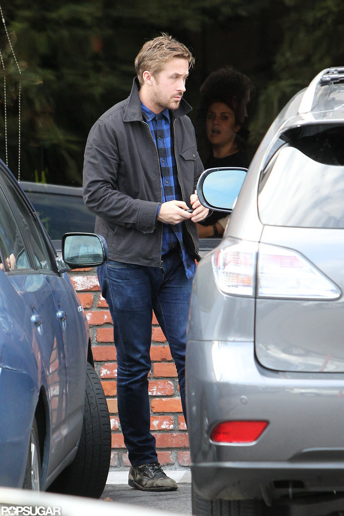 Ryan Gosling had lunch in Los Feliz. Ryan Gosling had lunch in Los Feliz.