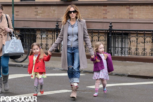 SJP Takes Her Twins For a Spring Stroll in the City SJP Takes Her Twins For a Spring Stroll in the City