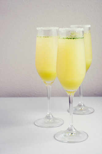 Limoncello Champagne Cocktail Limoncello Champagne Cocktail