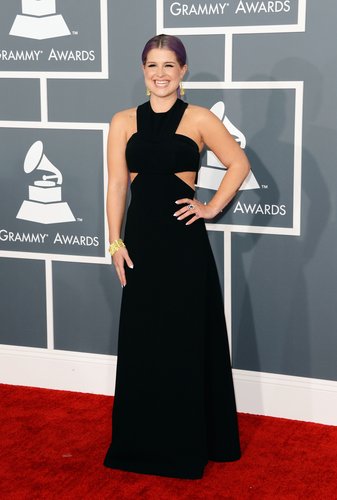 Kelly Osbourne was all smiles on the Grammys red carpet.
Kelly Osbourne was all smiles on the Grammys red carpet.