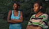 Mom Hits Teenage Bully (VIDEO)