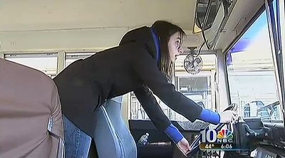 Teen Saves School Bus Full of Students from Crashing